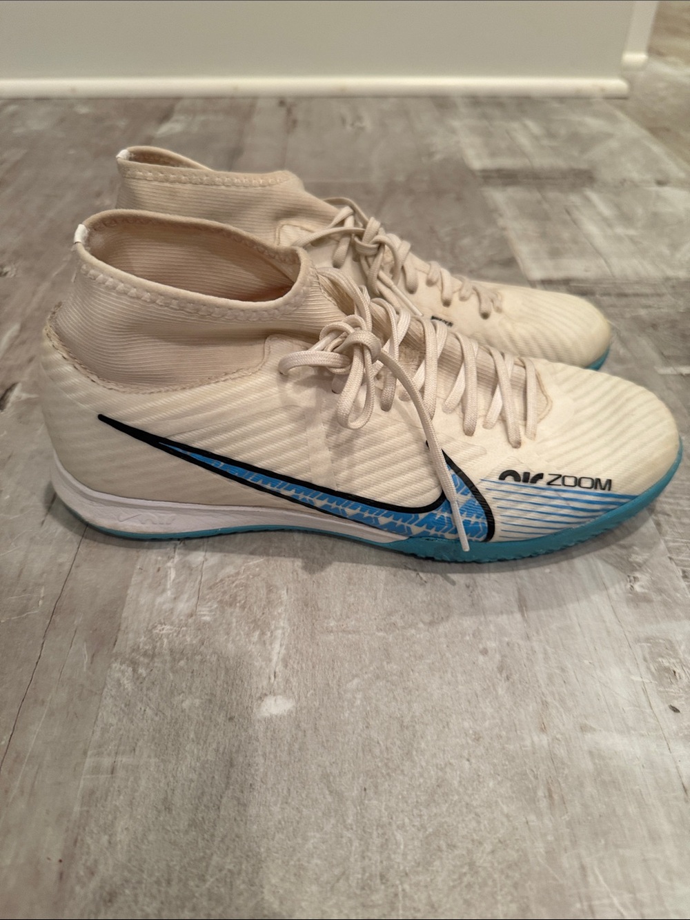 Nike Zoom Mercurial Superfly 9 Academy IC Indoor Soccer Shoes - M 6.5/W8